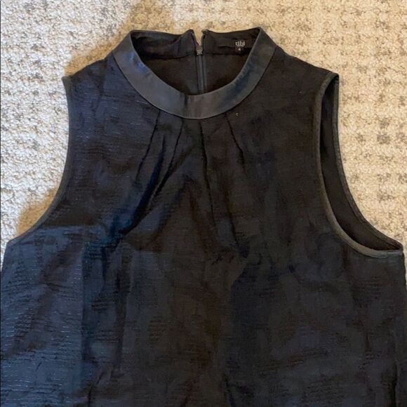 💙 Tibi Black Sleeveless Blouse GUC - Picture 4 of 4